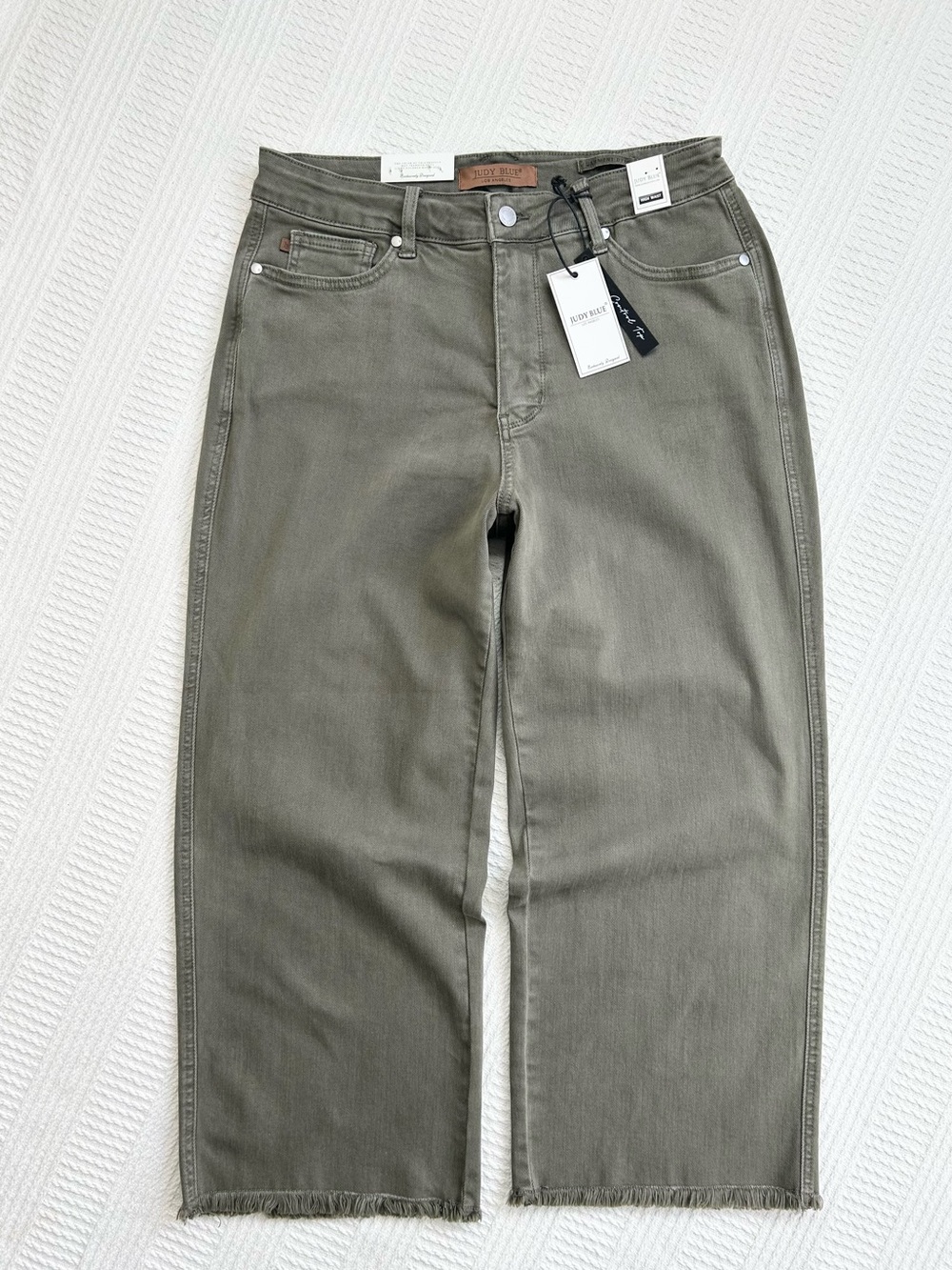 Judy Blue Harvey High Rise Wide Leg Cropped Olive Green Size 14W
